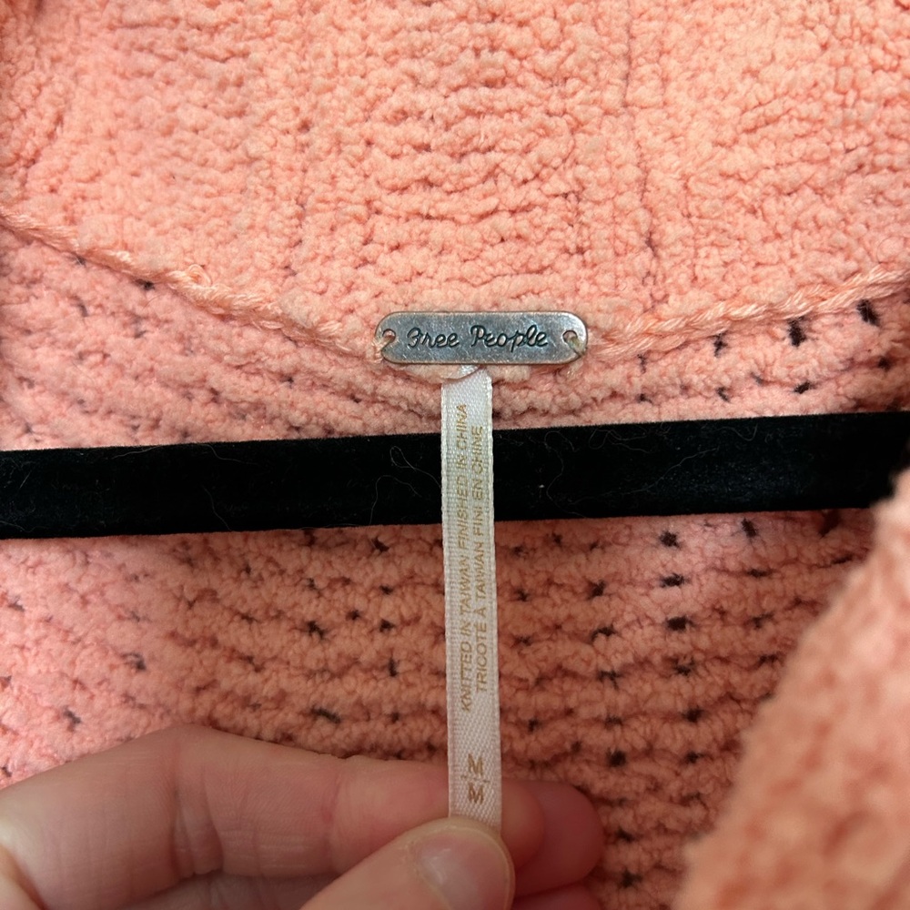 Free People Be Yours sweater in Coral - Picture 3 of 4